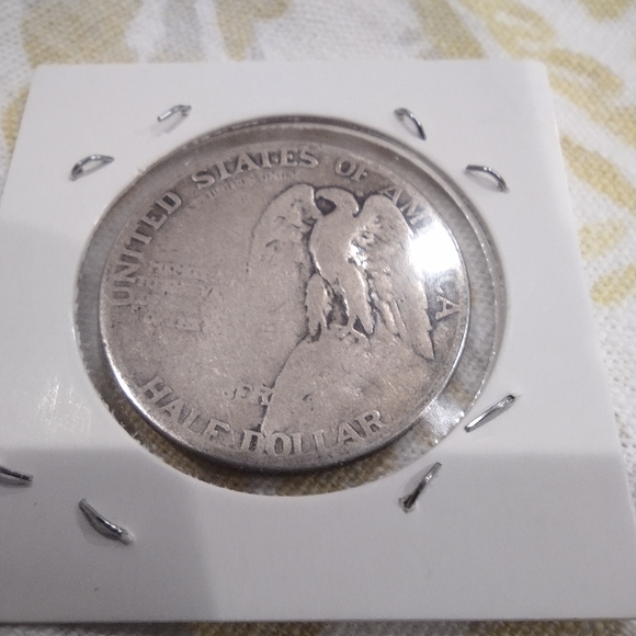 1925 Stone Mountain Silver Half Dollar Coin - Picture 2 of 2